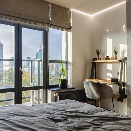 Vip - Smart Apartamento Kiev Exterior foto