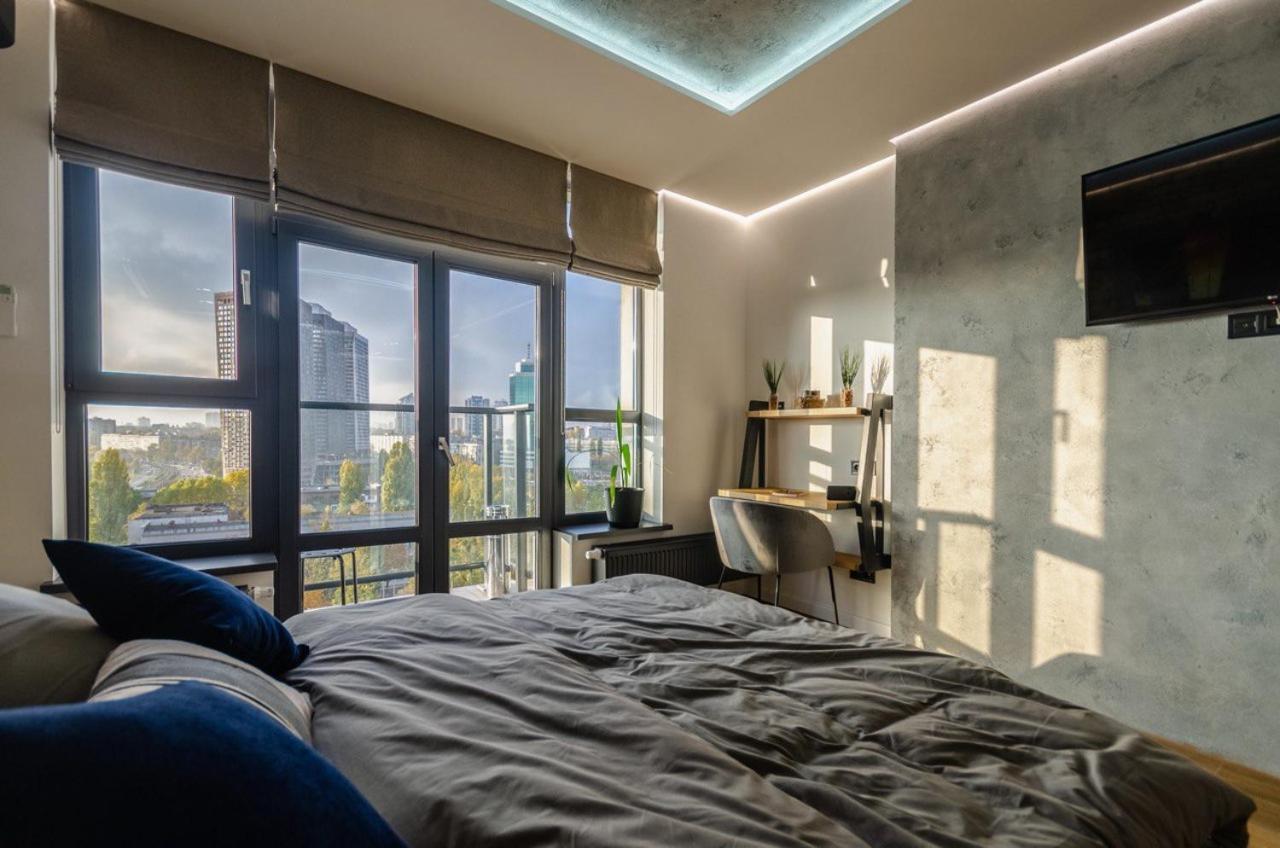 Vip - Smart Apartamento Kiev Exterior foto
