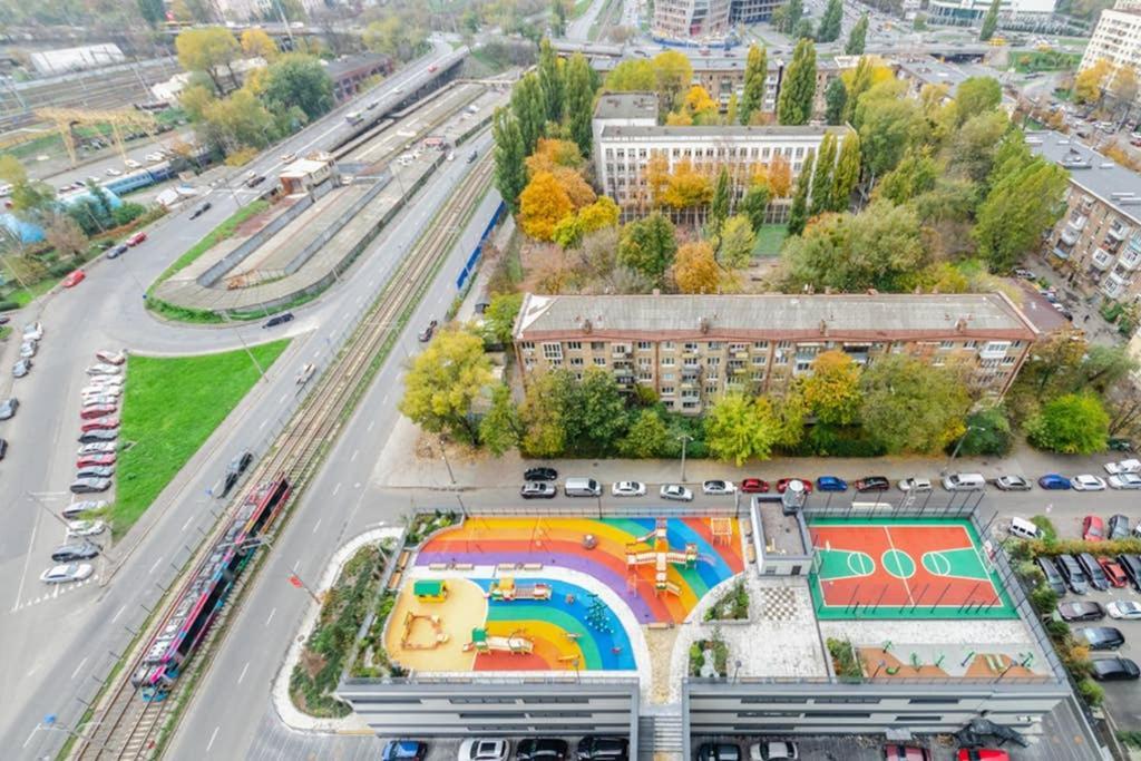 Vip - Smart Apartamento Kiev Exterior foto